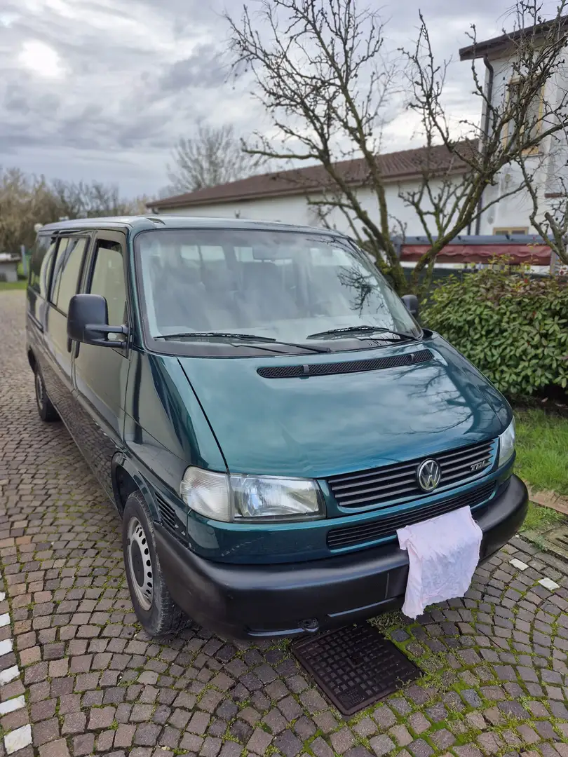 Volkswagen T4 Caravelle Caravelle Lunga 2.5 tdi Verde - 1
