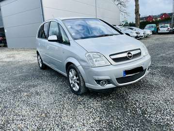 1.6 - 105 Twinport Cosmo Easytronic