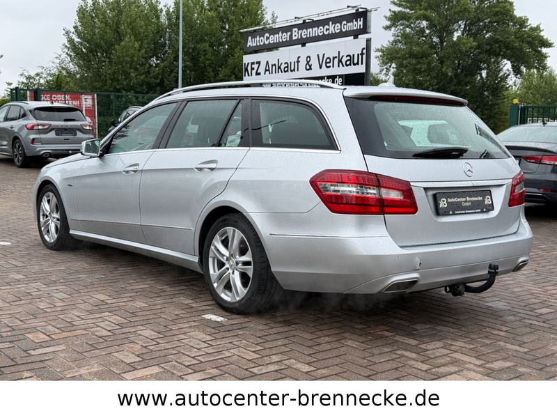 Mercedes-Benz E 200 E T-Modell E 200 CGI BlueEfficiency — photo 6