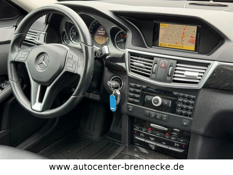 Mercedes-Benz E 200 E T-Modell E 200 CGI BlueEfficiency — photo 12