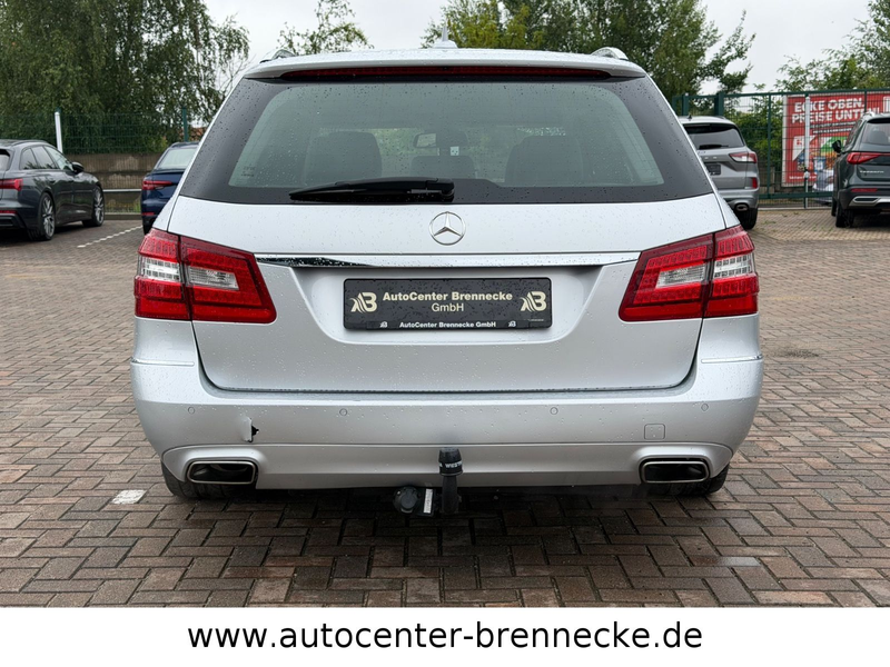Mercedes-Benz E 200 E T-Modell E 200 CGI BlueEfficiency — photo 5