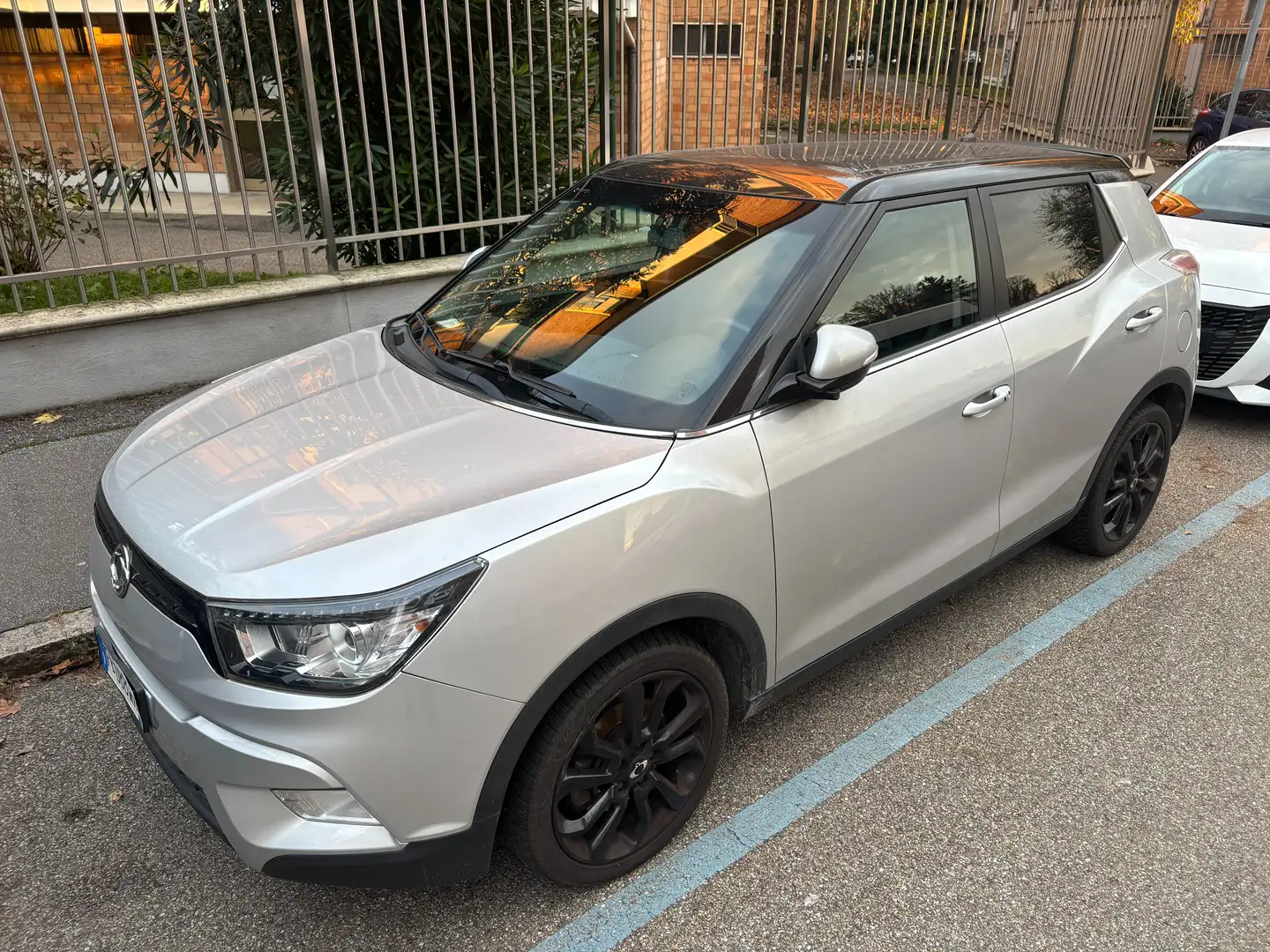 SsangYong Tivoli Tivoli 1.6 Go 2wd Argento - 1
