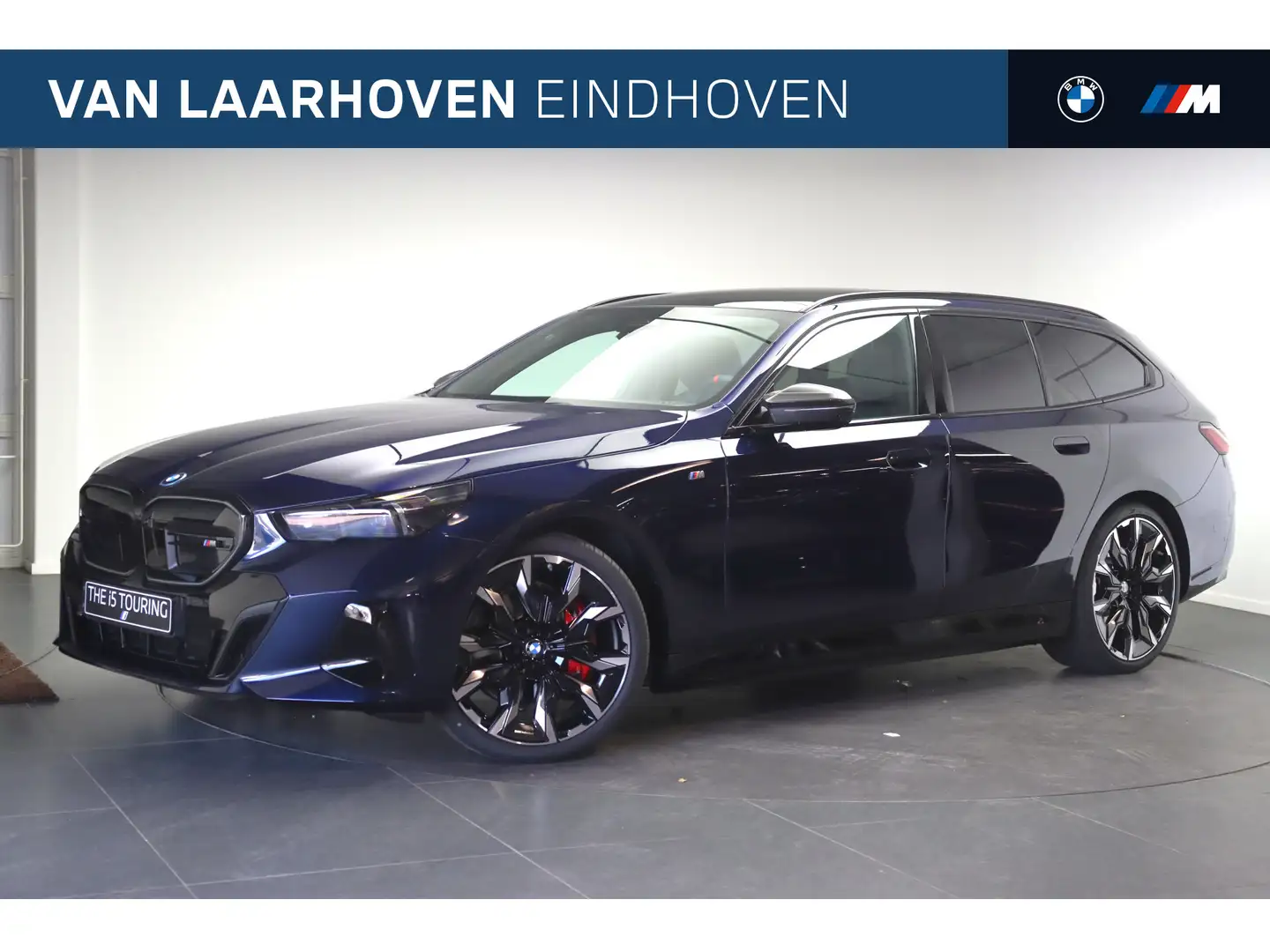 BMW i5 Touring M60 xDrive / Panoramadak / Trekhaak / Bowe Blauw - 1