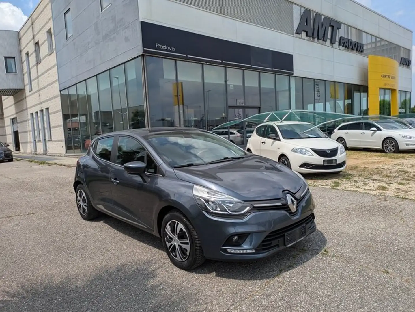 Renault Clio Clio 0.9 tce energy Zen Gpl 90cv Grigio - 1