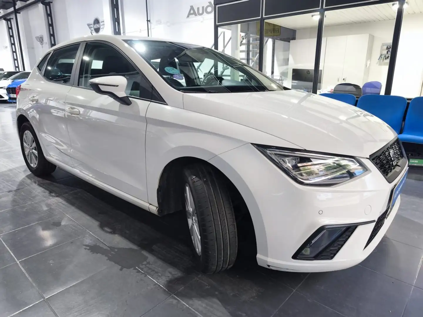 SEAT Ibiza 1.0 TSI 81kW (110CV) Style Blanco - 2