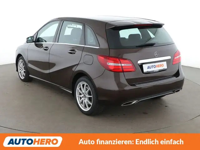 Mercedes-Benz B-Class view 4