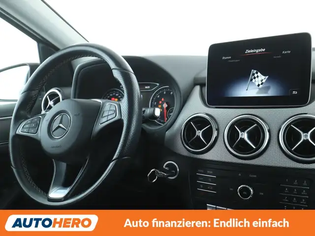Mercedes-Benz B-Class view 13