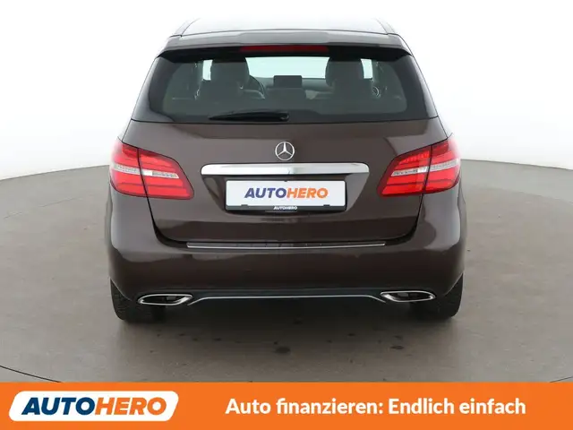 Mercedes-Benz B-Class view 5