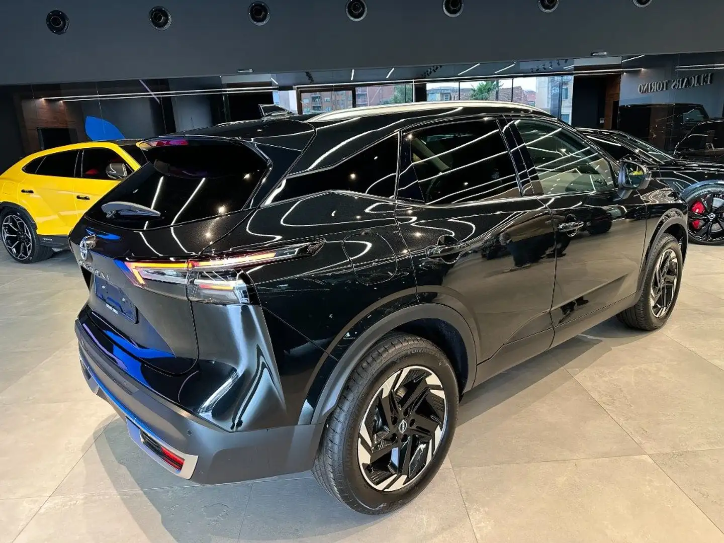 Nissan Qashqai 1.3 DIG-T MHEV N-CONNECTA COMFORT INVERNALE Negro - 1