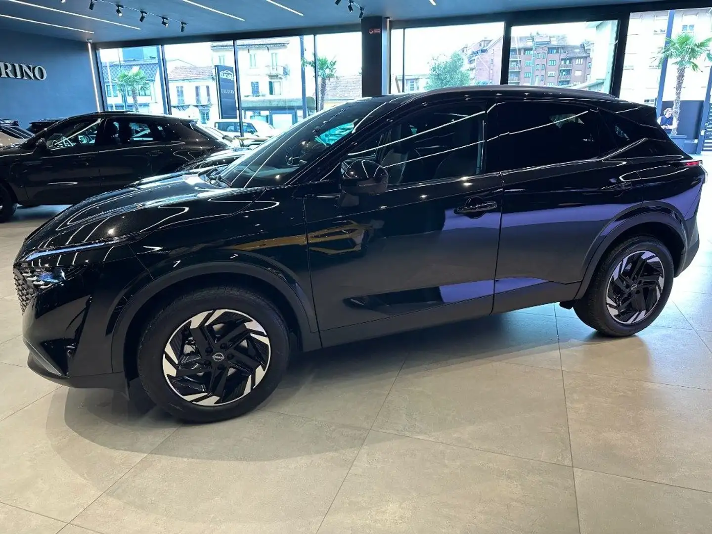 Nissan Qashqai 1.3 DIG-T MHEV N-CONNECTA COMFORT INVERNALE Negro - 2