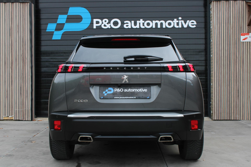 Peugeot 2008 1.2 PureTech Allure CAMERA | CARPLAY | 3D — photo 13