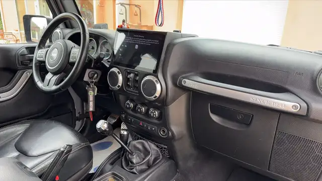 Jeep Wrangler view 10