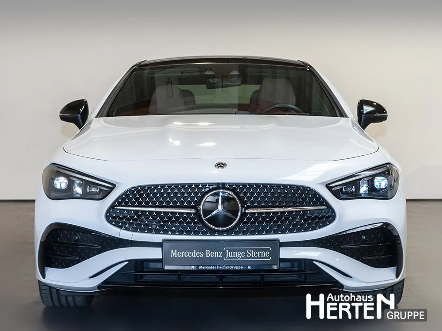 Mercedes-Benz CLE 300 e Coupe+AMG PREMIUM+NIGHT+PANO+HUD+360° Weiß - 2