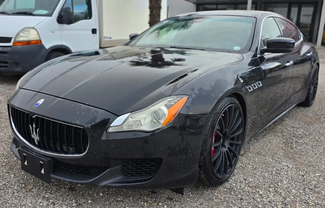 Maserati Quattroporte