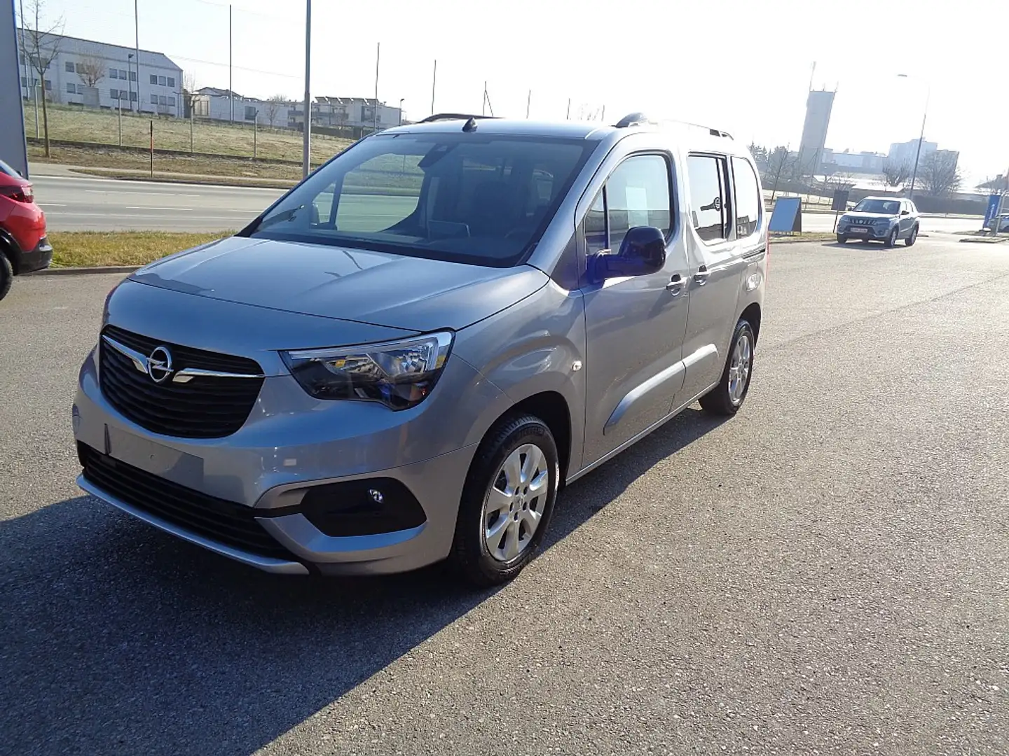 Opel Combo Life e-Combo Life L 50 kWh Elegance Plus Grijs - 1