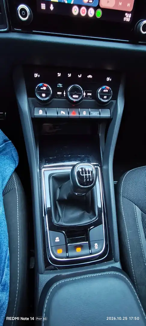 Skoda Kodiaq Kodiaq 1.5 TSI Ambition 4x2 110kW Ambition Azul - 2