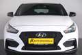 Hyundai i30 Fastback 1.4 T-GDI N Line / Navi / Aut / Cam / Car Blanco - thumbnail 2