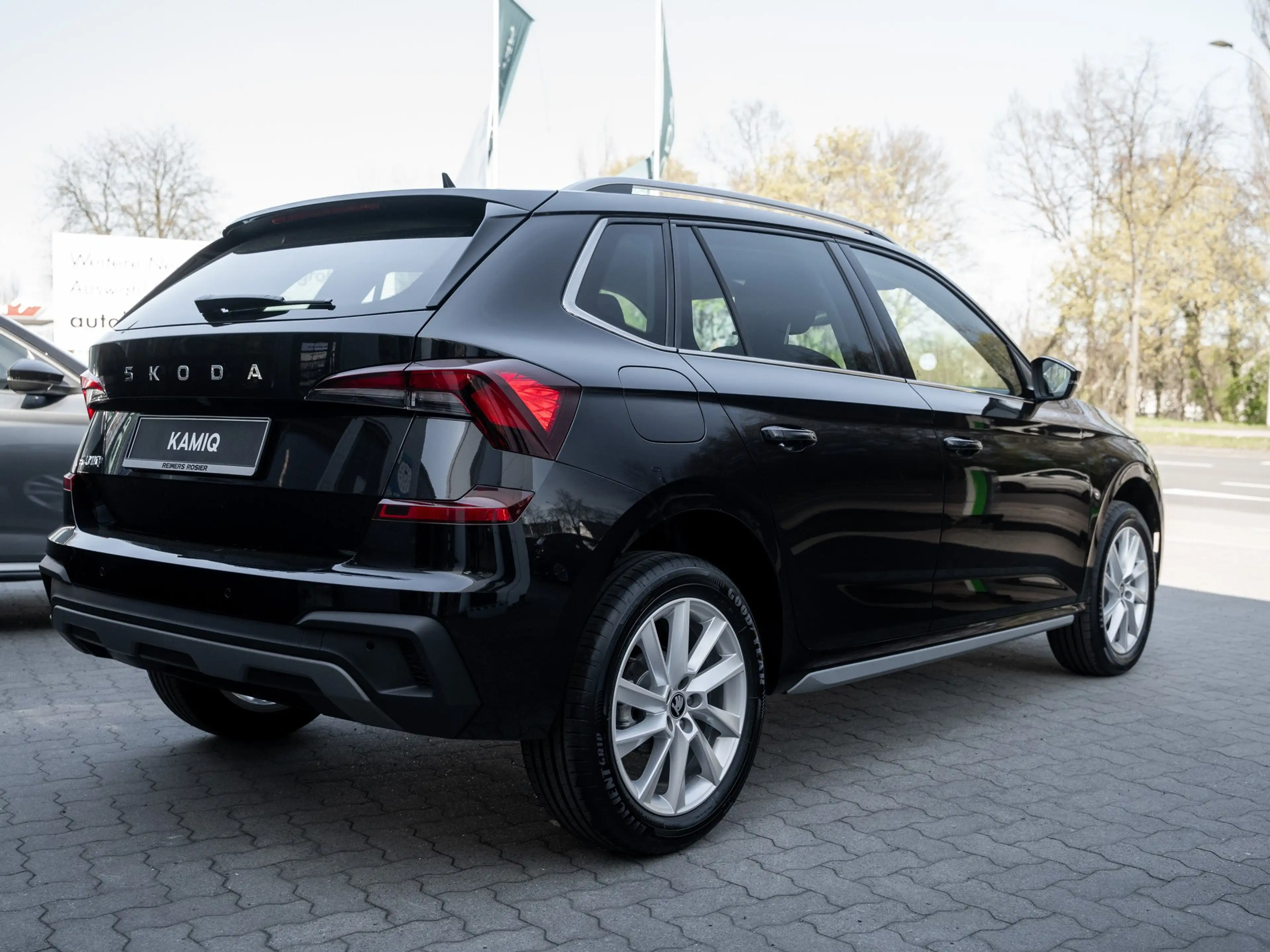 Skoda Kamiq Selection 1.0 TSI DSG AHK Kam. Navi Virtual — photo 4