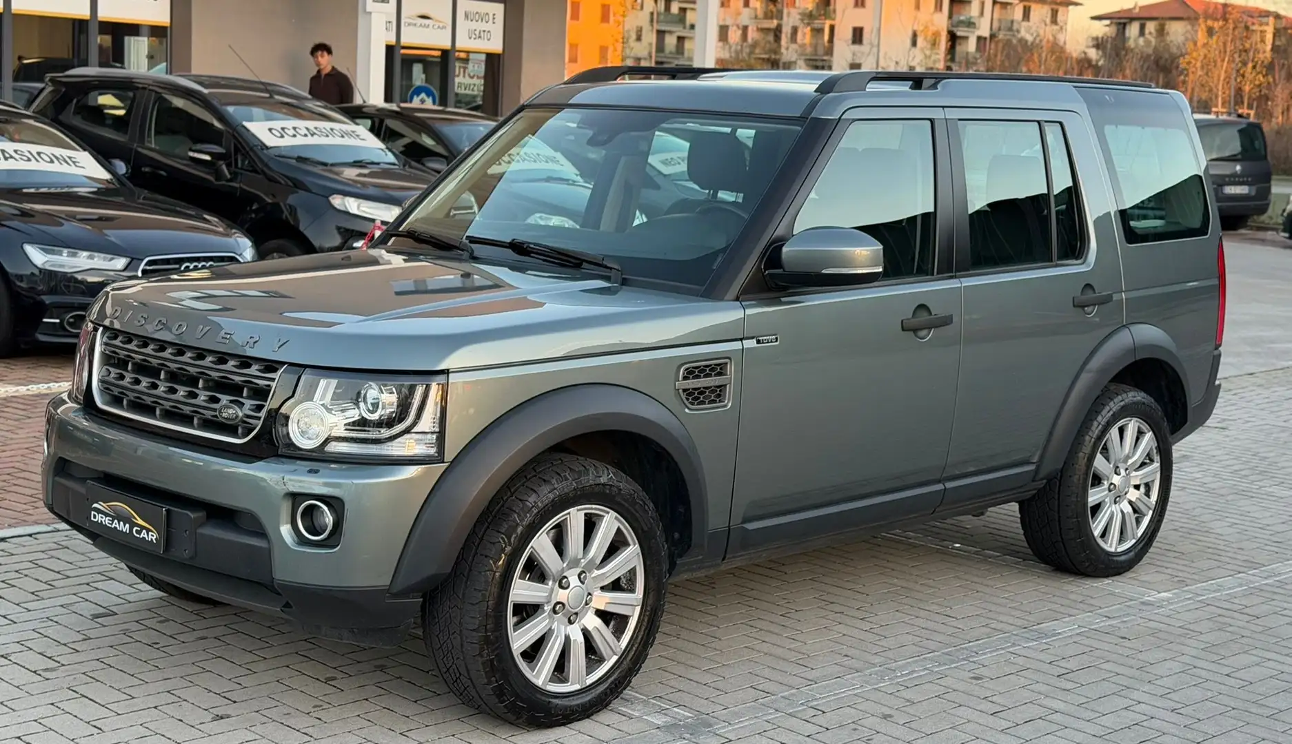 Land Rover Discovery Discovery IV  3.0 tdV6 HSE 211cv auto my16 E6 Grigio - 1