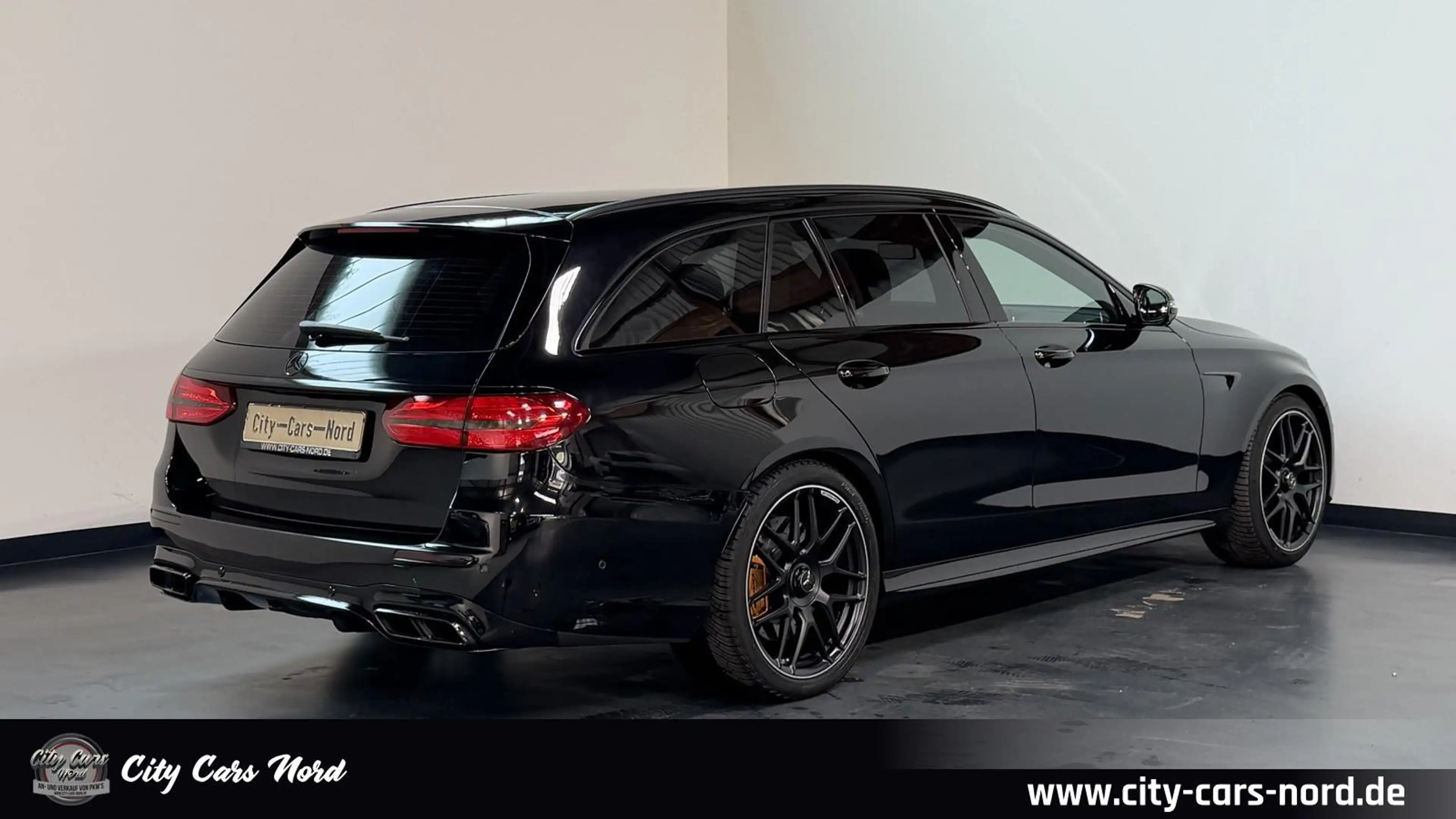 Mercedes-Benz E 63 AMG E 63 S AMG T 4Matic KERAMIK+PANORAMA+360°+DTR+ — photo 5