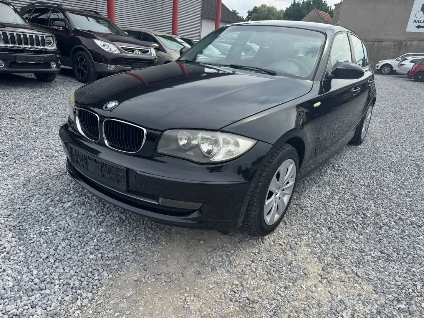 BMW 116 Baureihe 1 Lim. 116i Noir - 1