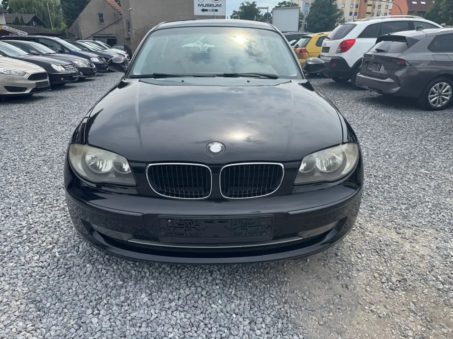BMW 116 Baureihe 1 Lim. 116i Noir - 2