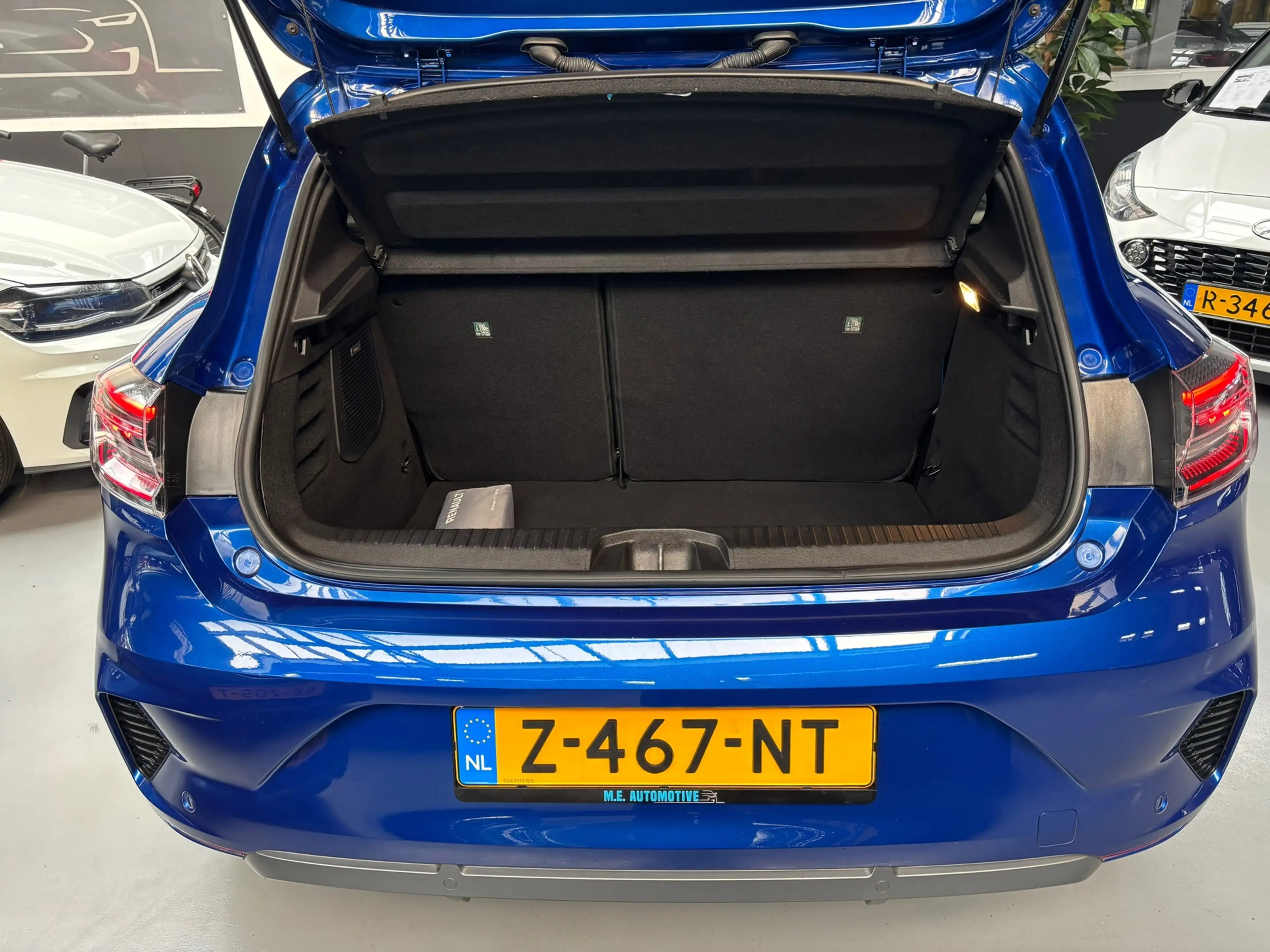 Renault Clio 1.6 E-Tech Full Hybrid 145 esprit Alpine / Camera — photo 10