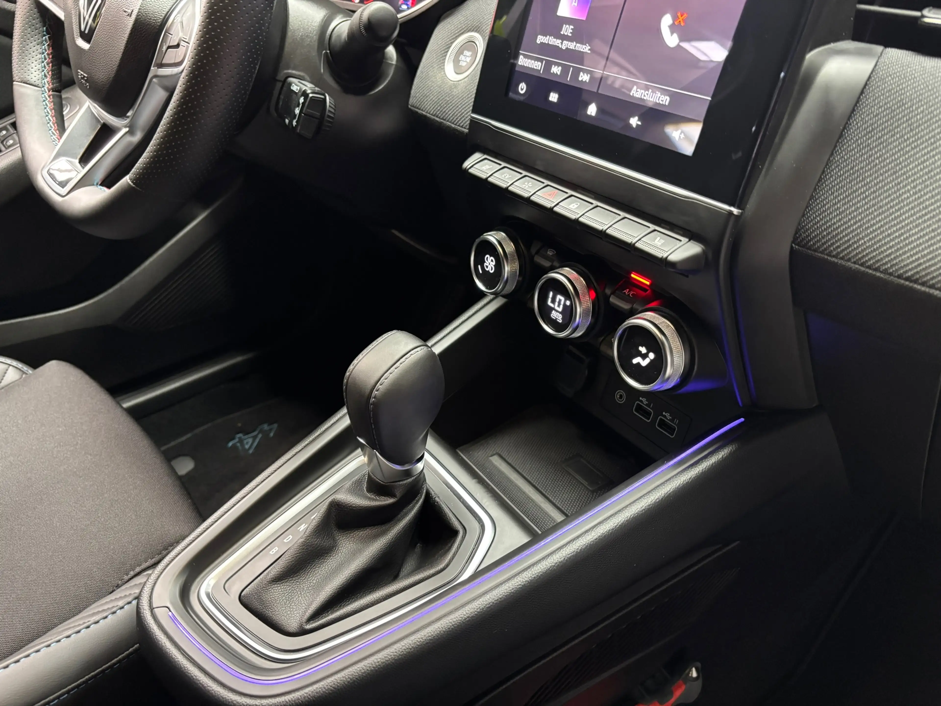 Renault Clio 1.6 E-Tech Full Hybrid 145 esprit Alpine / Camera — photo 15