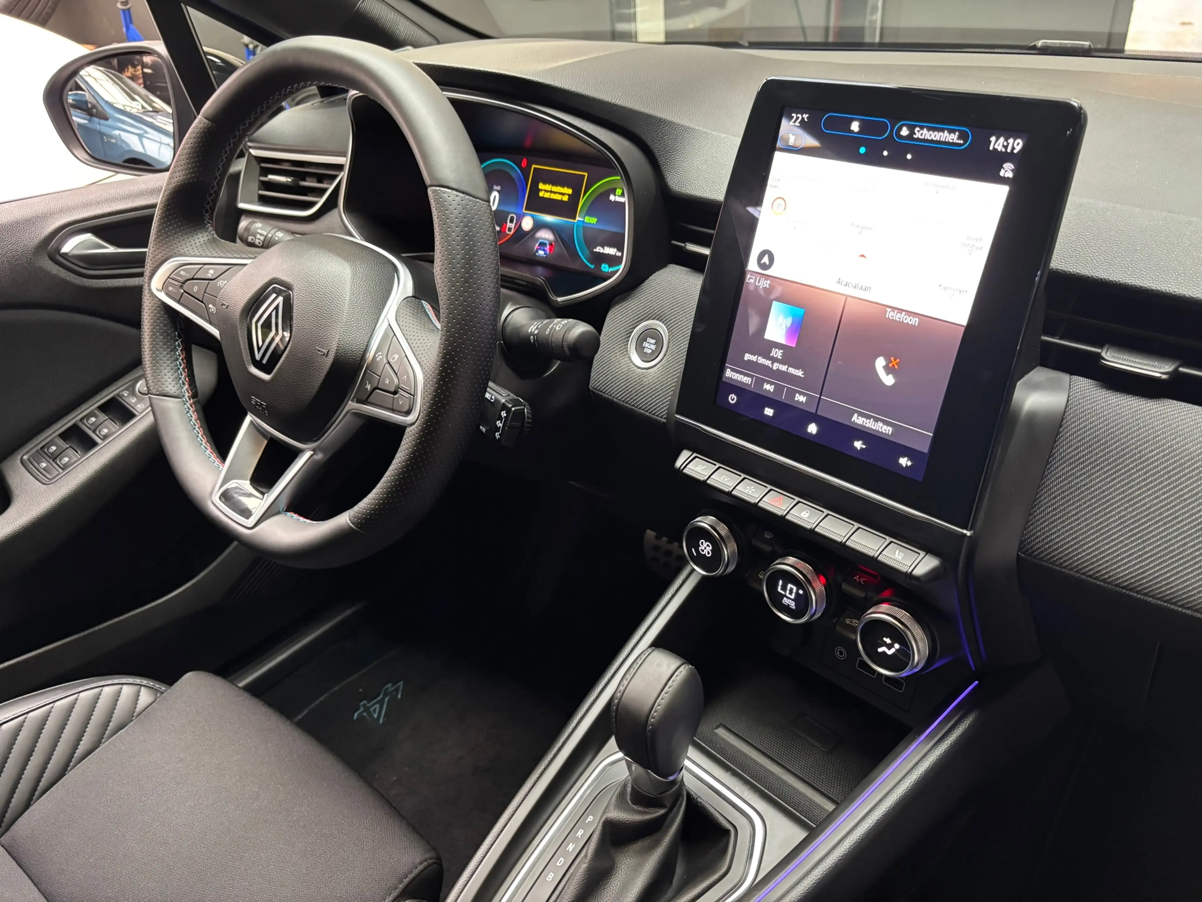 Renault Clio 1.6 E-Tech Full Hybrid 145 esprit Alpine / Camera — photo 14