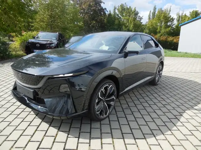 Mazda CX-6e