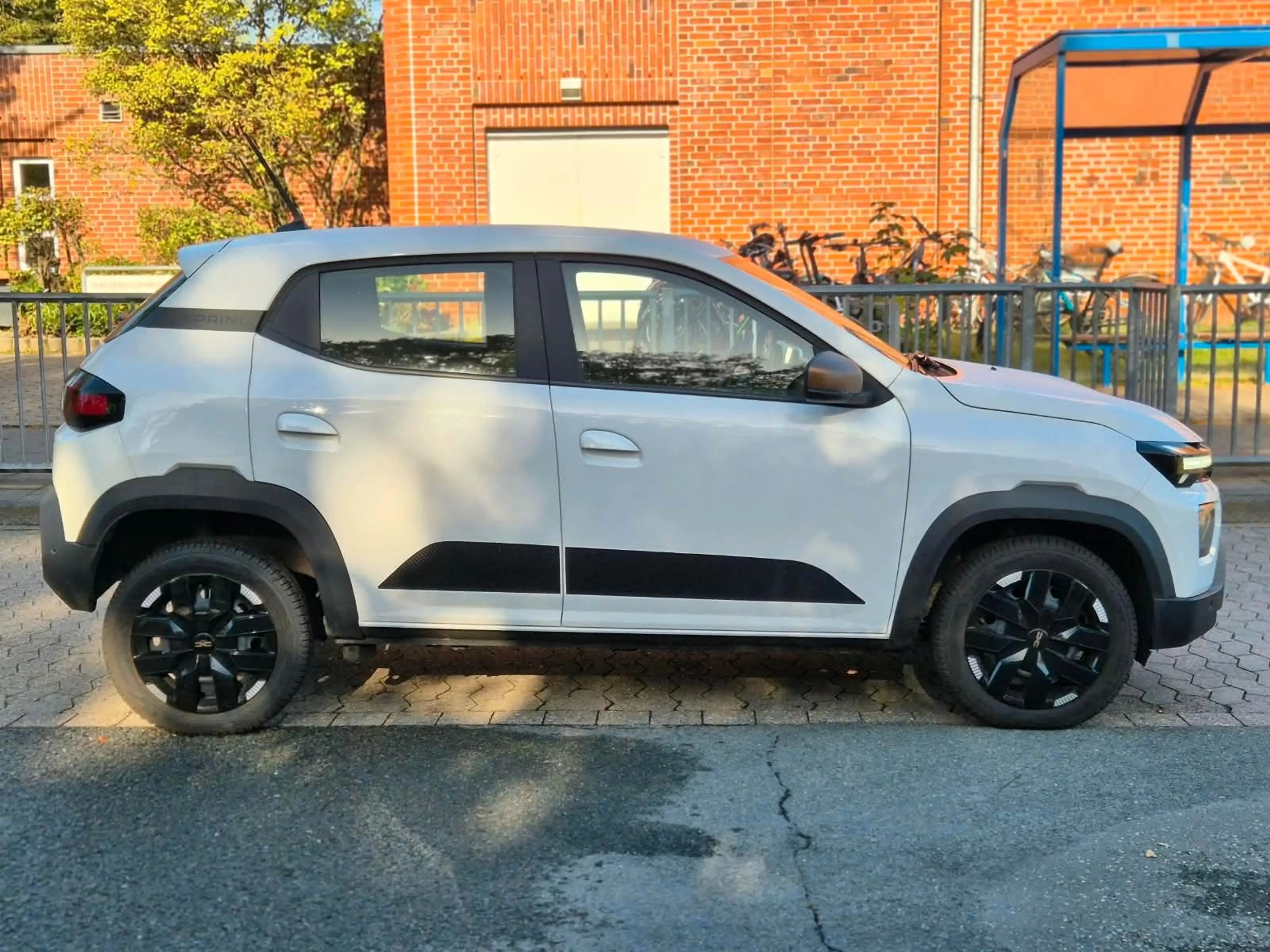 Dacia Spring Electric Extreme 65 — photo 4
