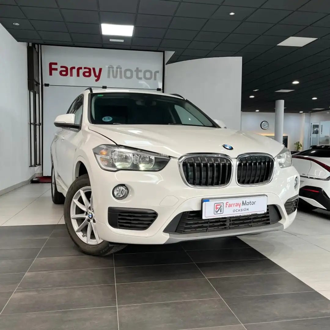 BMW X1 sDrive 16d Blanc - 2