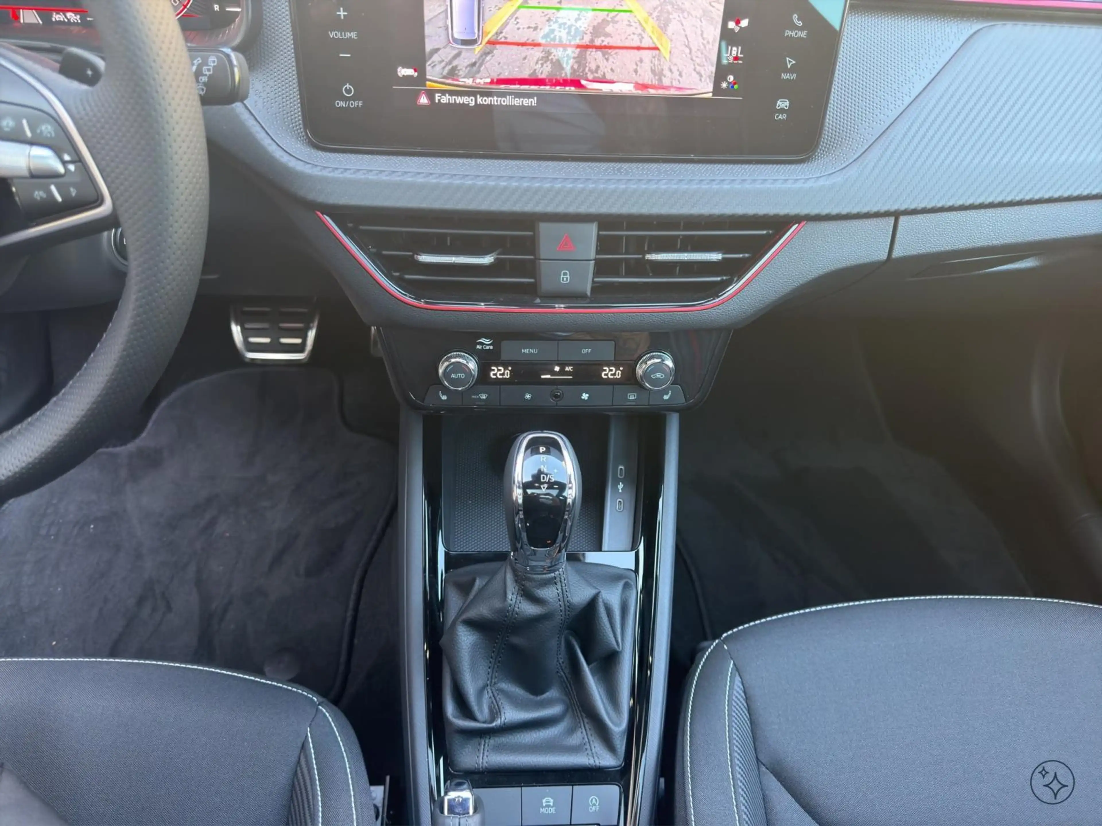 Skoda Kamiq Monte Carlo — photo 10