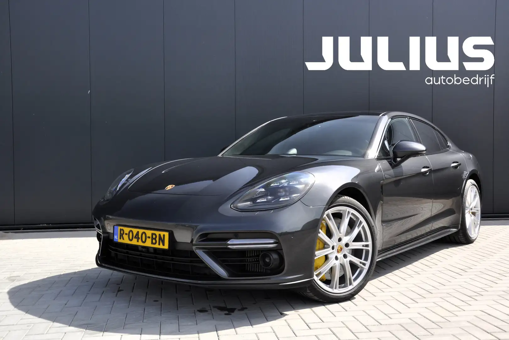 Porsche Panamera 4.0 Turbo S E-Hybrid Porsche Approved Grey - 1