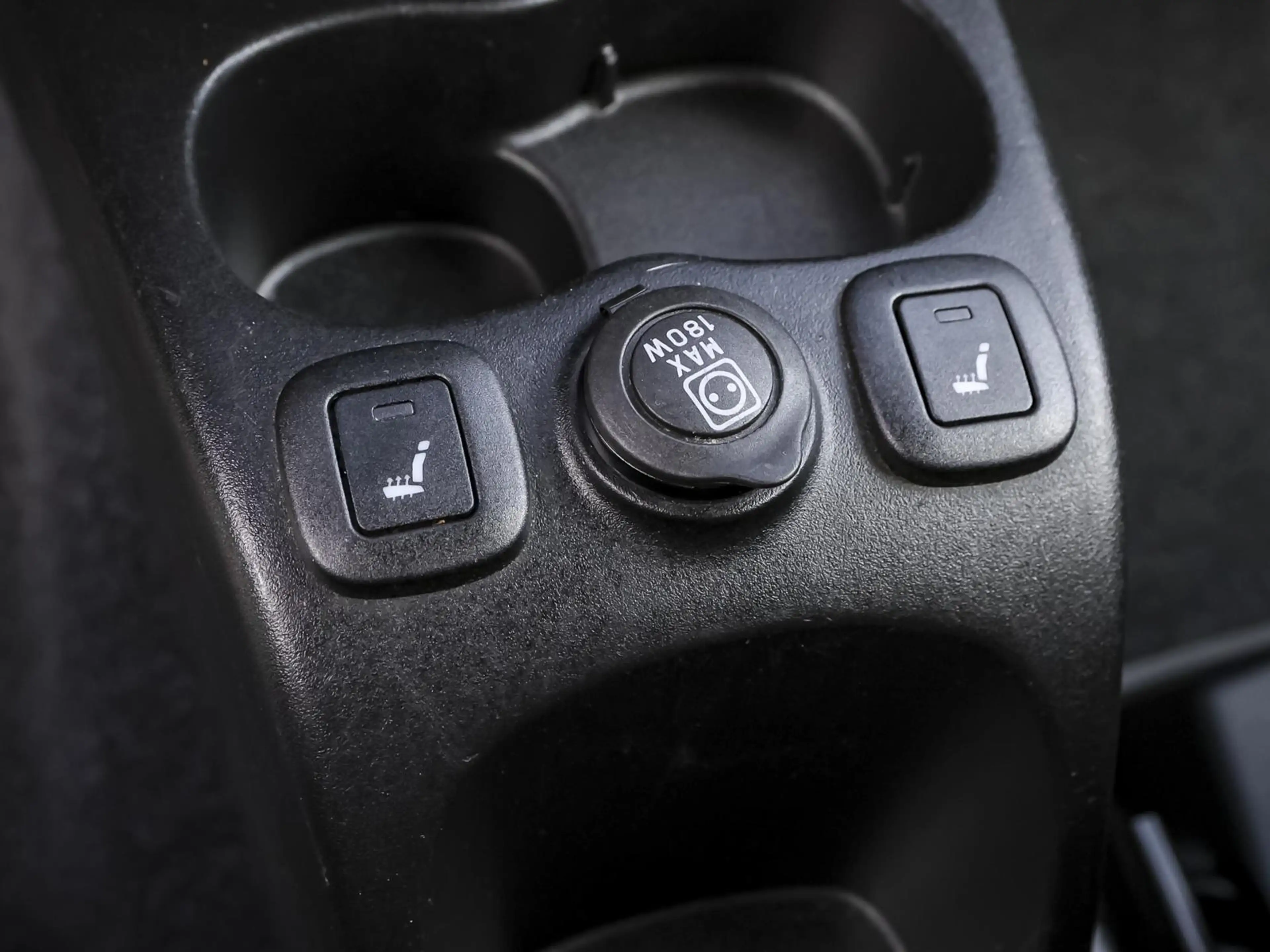 Fiat Panda 1.0 Mild Hybrid PDC KLIMA ALU SHZ — photo 11