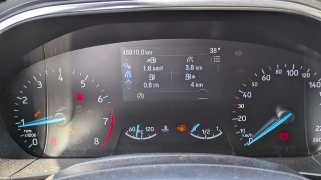 Ford Focus view 9
