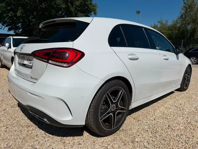 Mercedes-Benz A view 4