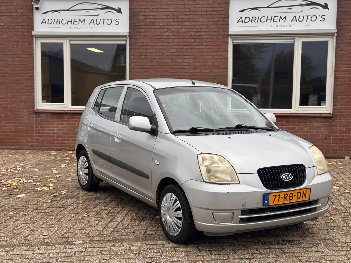 Kia Picanto 1.0 LXE Apk 06/26 Grigio - 1