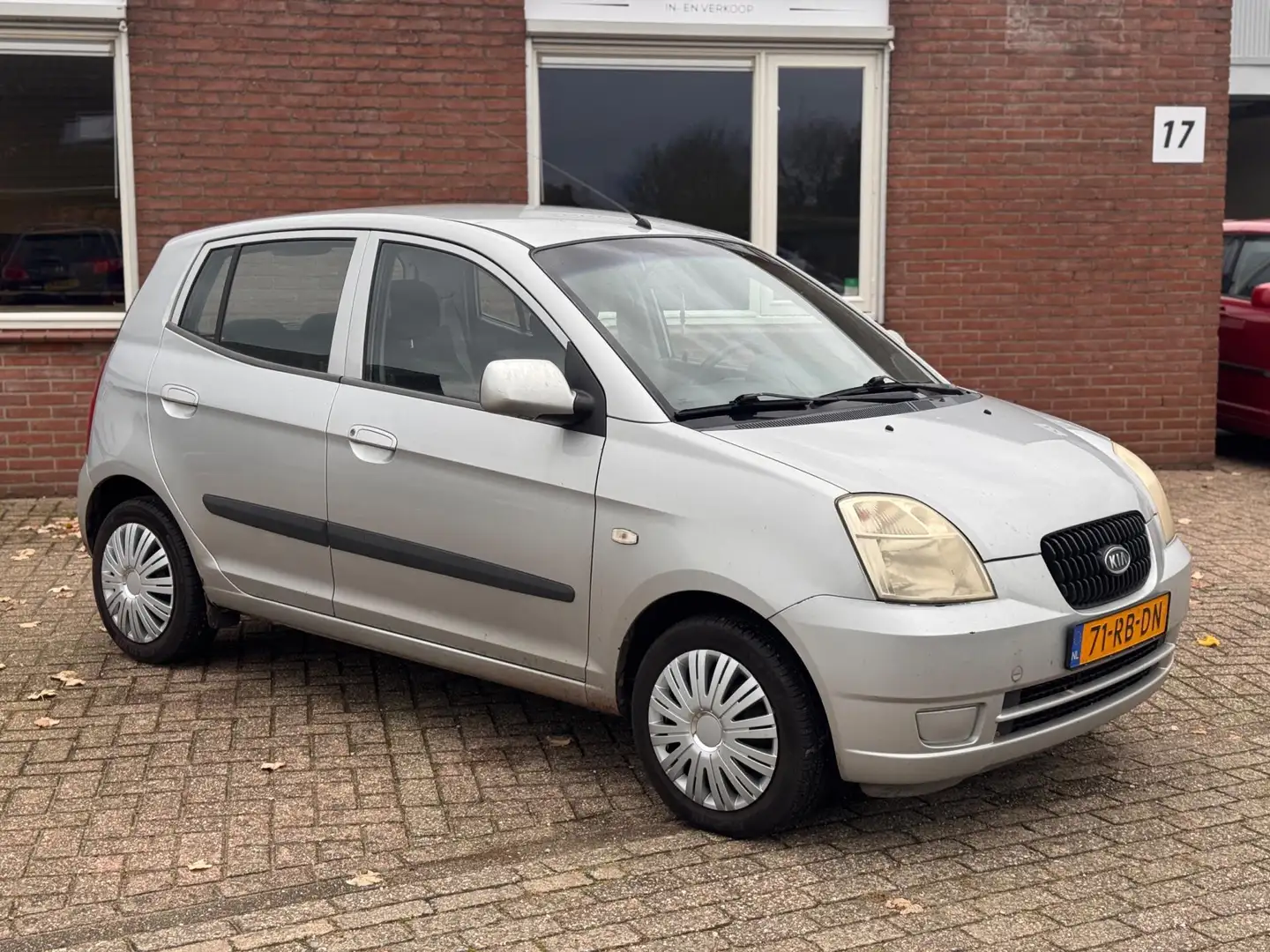 Kia Picanto 1.0 LXE Apk 06/26 Grigio - 2