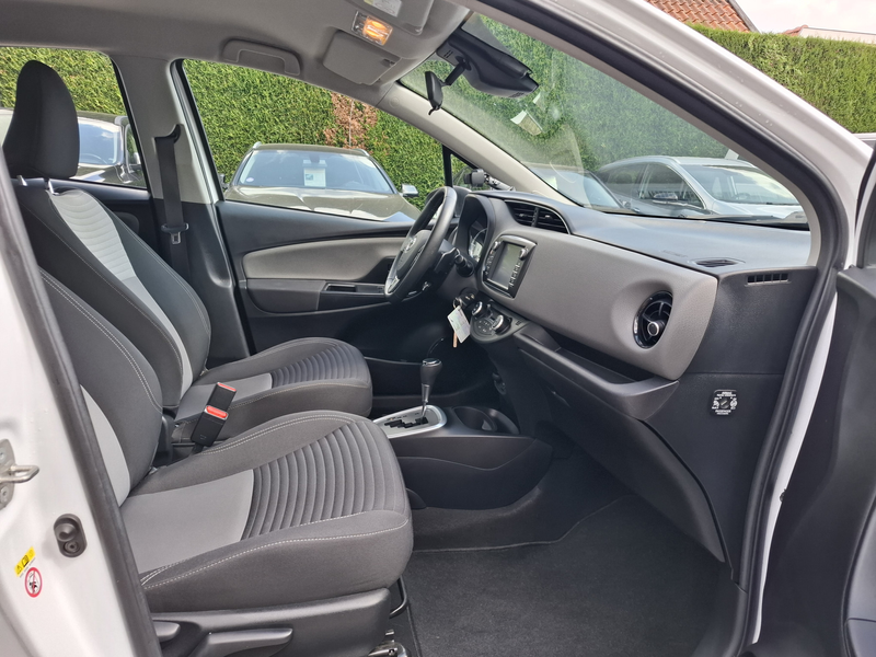Toyota Yaris 1.5 VVT-i Aspiration CLIMAT/CRUISE/TREKHAAK AUTOMA — photo 10