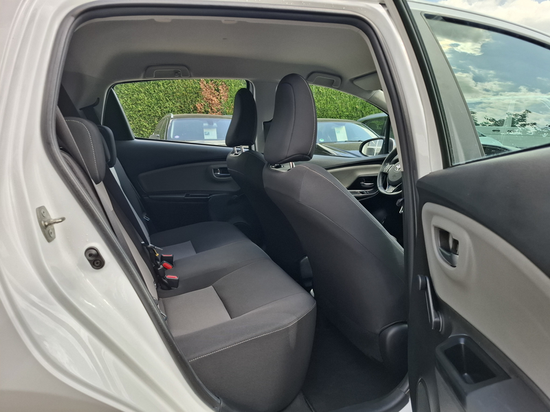 Toyota Yaris 1.5 VVT-i Aspiration CLIMAT/CRUISE/TREKHAAK AUTOMA — photo 11