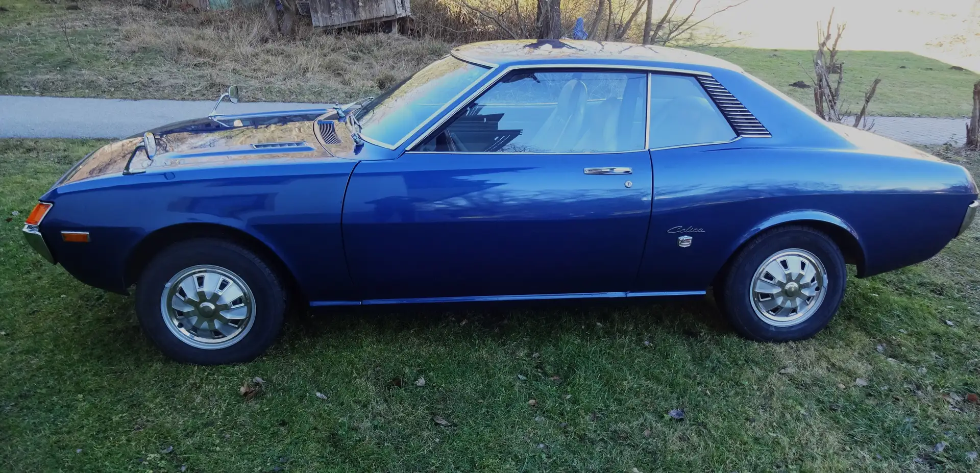 Toyota Celica Blue - 2