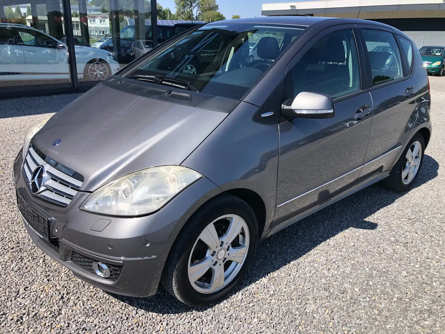 Mercedes-Benz A 200 CDI Autotronic Avantgarde*Panoramadach*2.Hand* Grau - 1