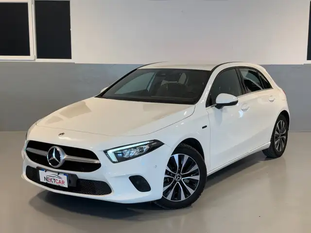 Mercedes-Benz A 250 phev (eq-power) Premium auto PLUG IN IBRIDA