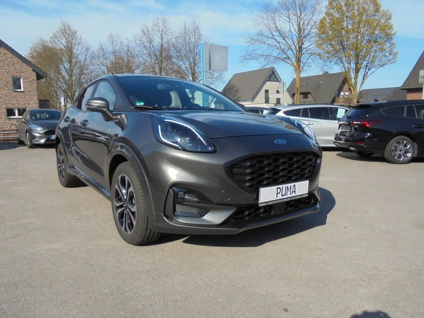 Ford Puma ST-Line MHEV, PP h.,Navi, LED,FGS bis 08/27 Grijs - 1