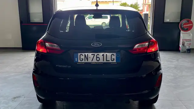 Ford Fiesta view 6