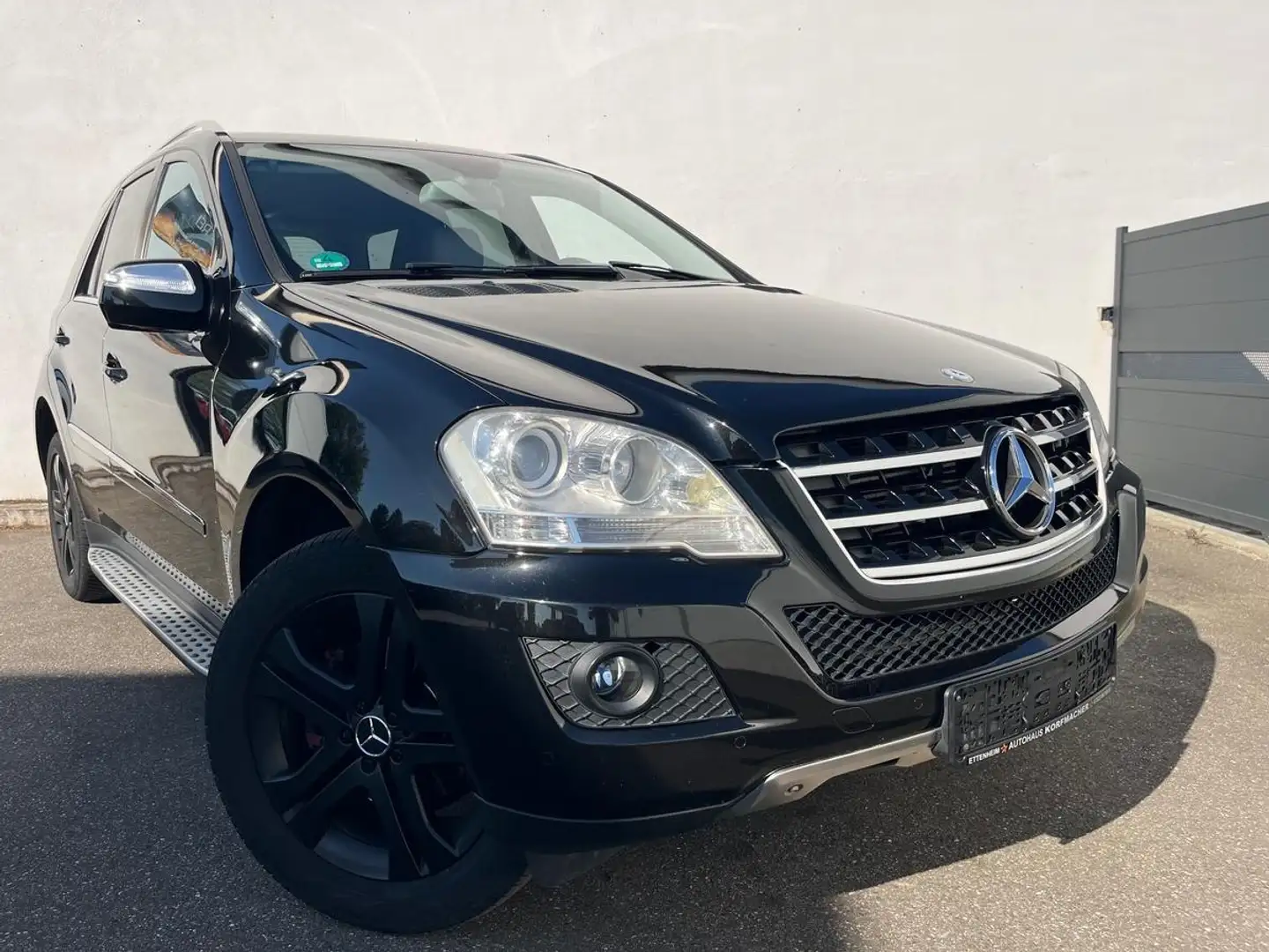 Mercedes-Benz ML 320 CDI 4matic DPF LEDER NAVI  2. HAND 7G DEUTSCH Negro - 2