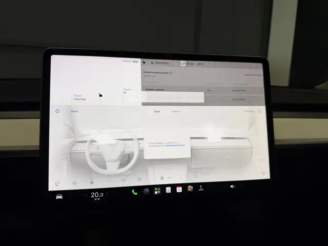 Tesla Model 3 view 27