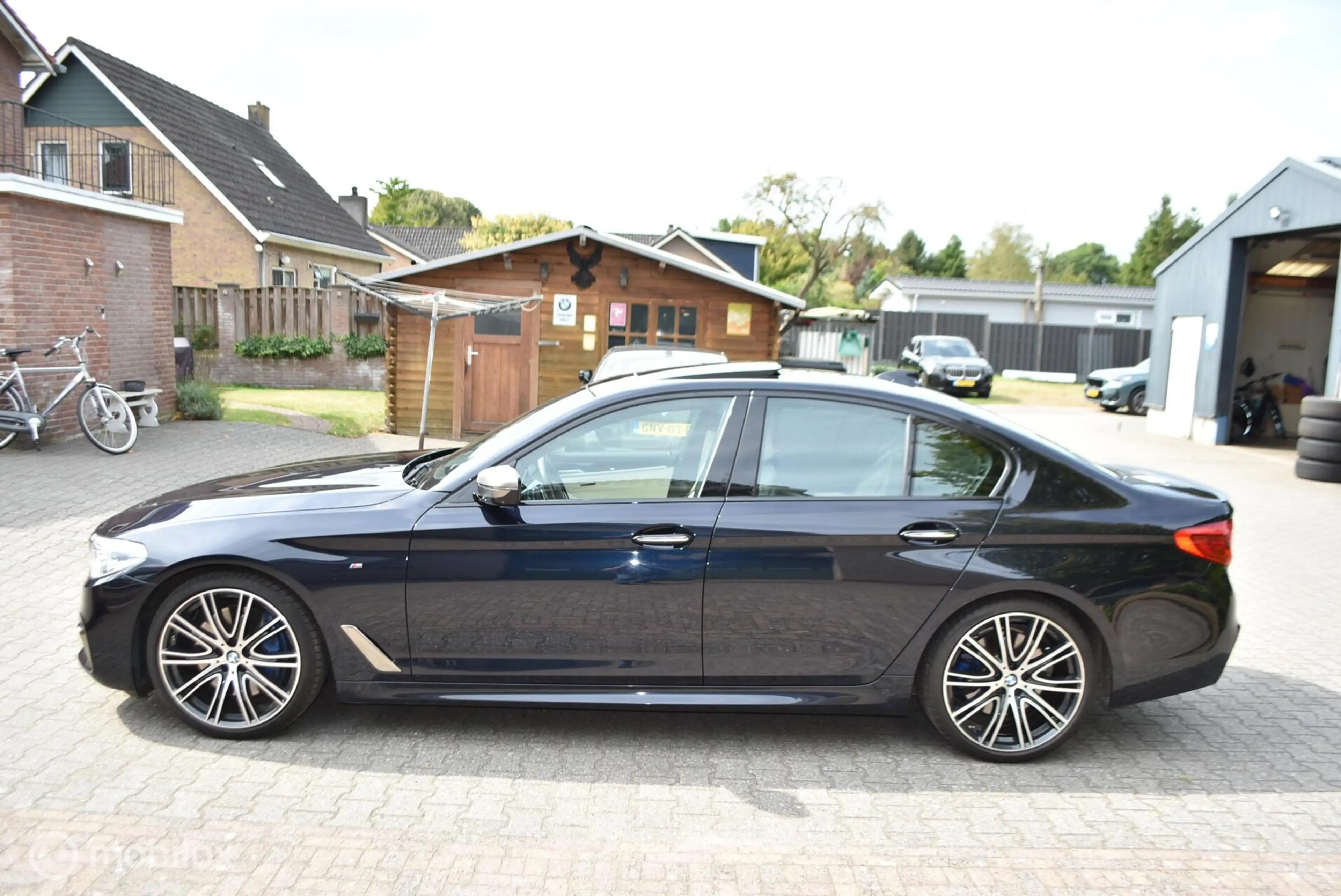 BMW M550 M550i X Drive aut Kantelende zuiger! M550I X Drive — photo 6