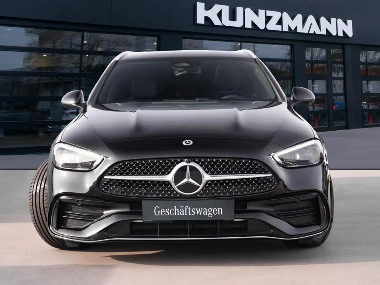 Mercedes-Benz C 180 T-Modell AMG Panorama Memory AHK 360° Schwarz - 2